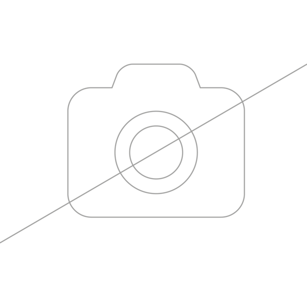 Una lavatrice Bosch &egrave; in una stanza luminosa.